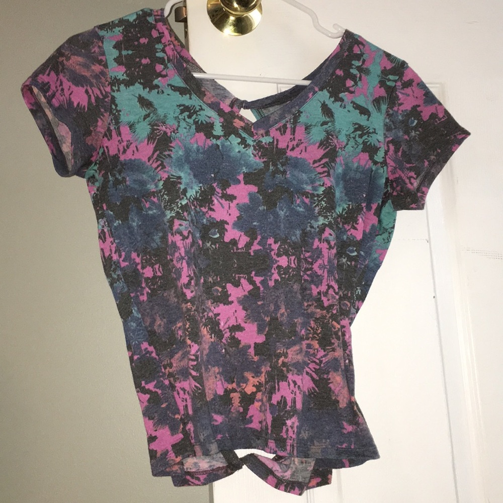 Multicolored top